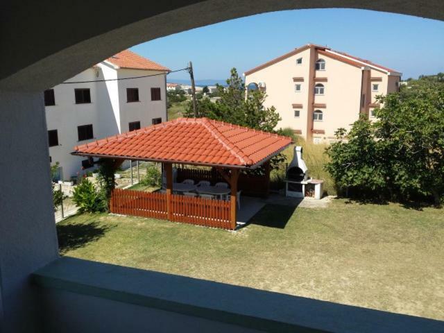 Apartmani Vibovec Lana 305 Lopar Exterior photo